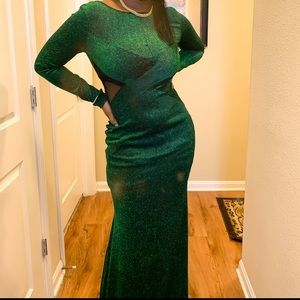 Emerald green gown, size S
